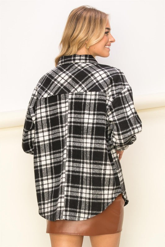 Basics Feel Plaid Print Shacket Luvéillé