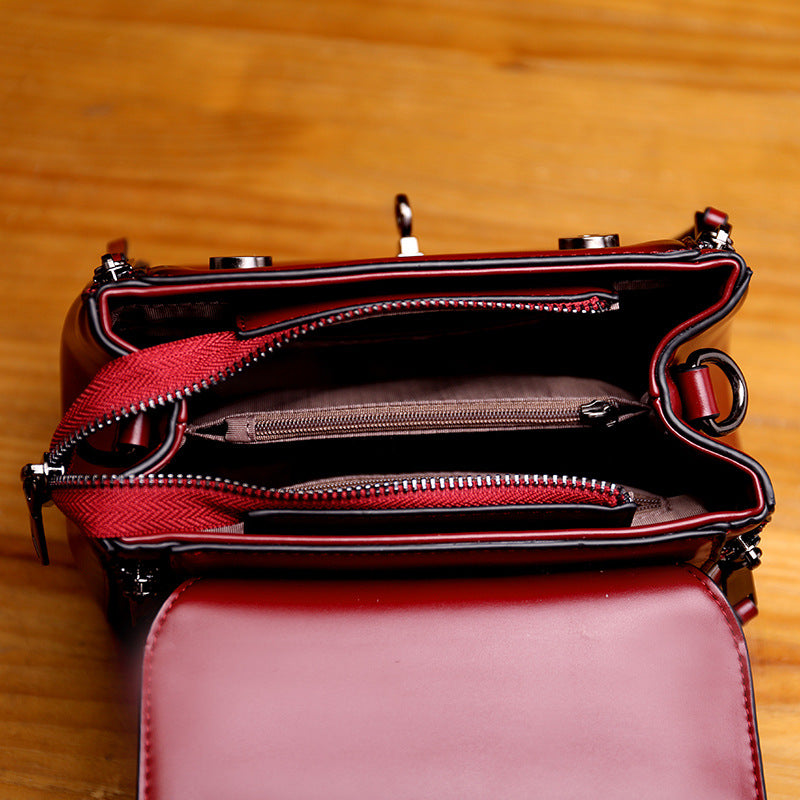 Cowhide Vintage Crossbody Handbag Luvéillé
