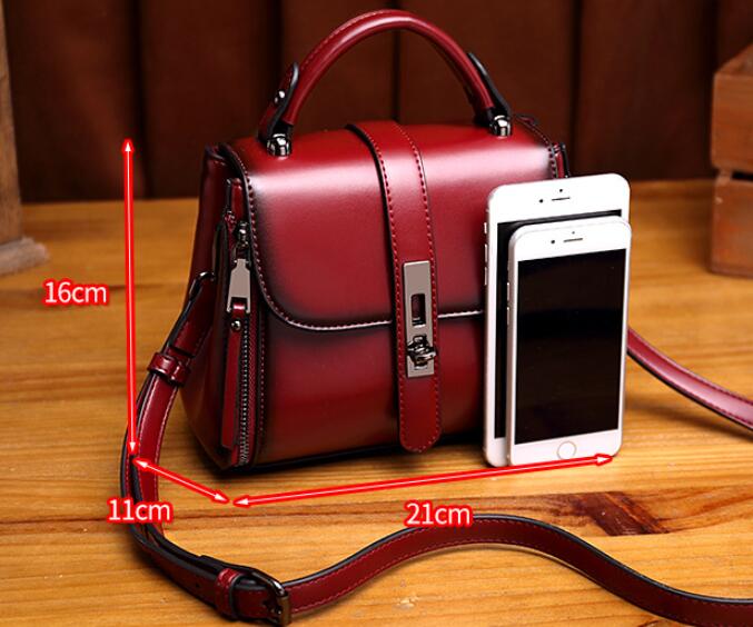 Cowhide Vintage Crossbody Handbag Luvéillé