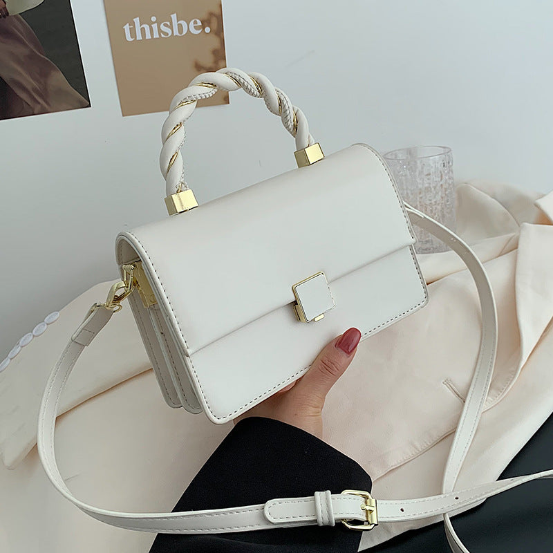 Crossbody Small Square Bag Luvéillé