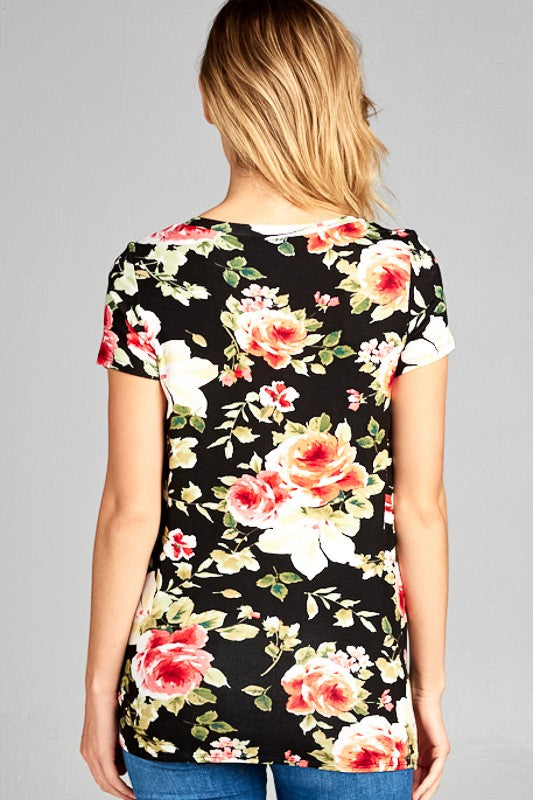 FLORAL TWIST FRONT CASUAL TUNIC TOP Luvéillé