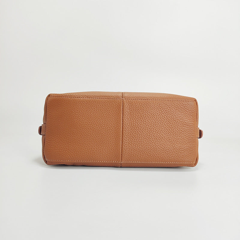 Fashionable Large Capacity High-end Leather Shoulder Bag For Women Luvéillé