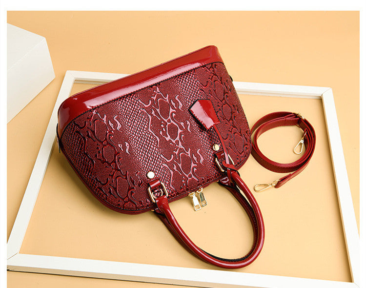 Handbag Embossed Shoulder Luvéillé