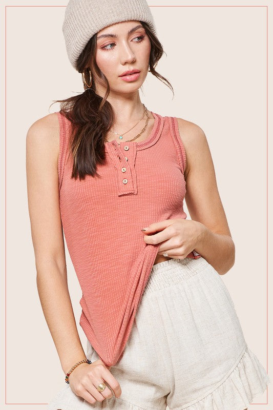 Kealy Top Luvéillé