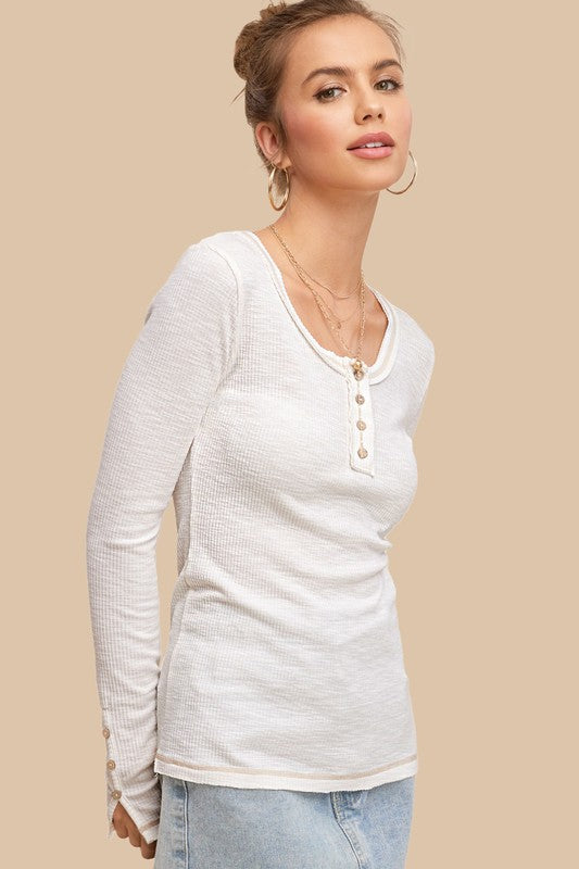 Leah Top Luvéillé