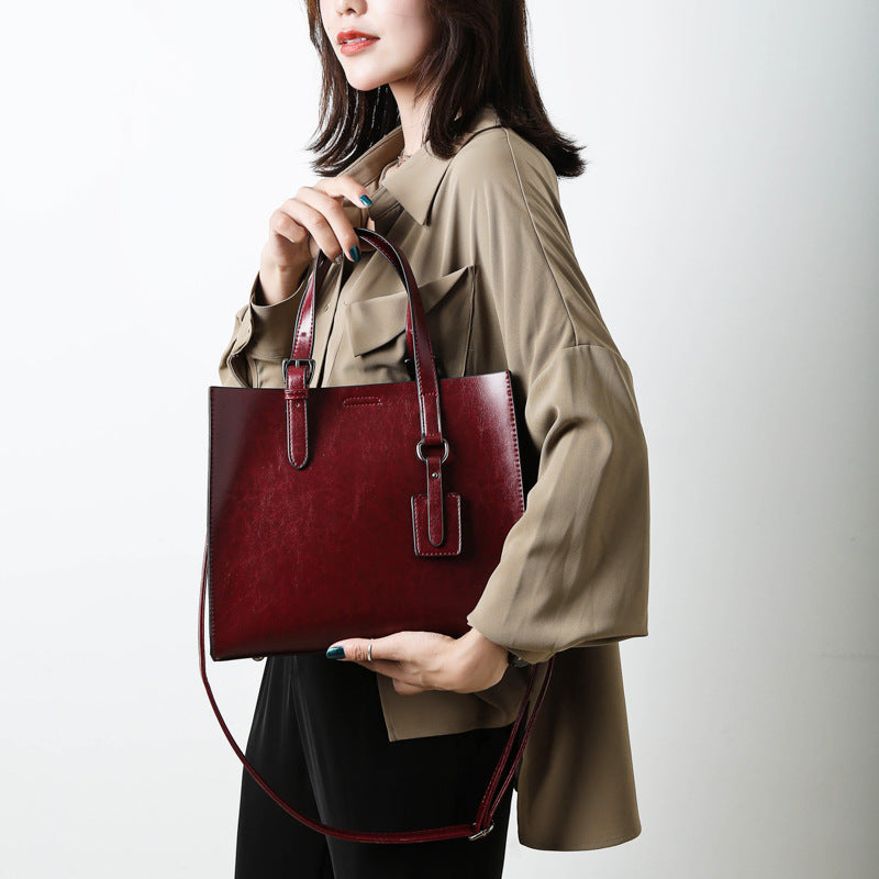 Solid Color Ladies Handbag Luvéillé