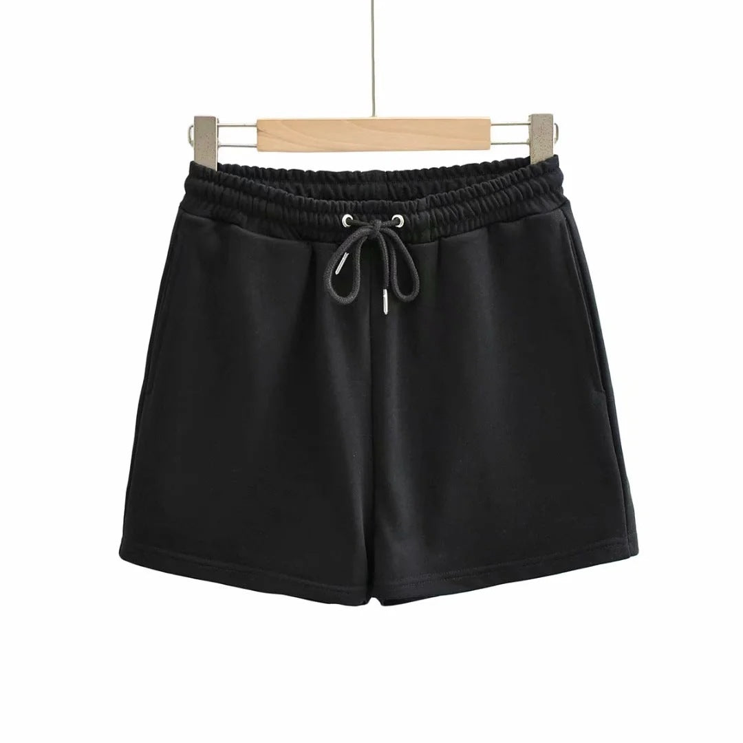 Loose Pocket Drawstring Shorts