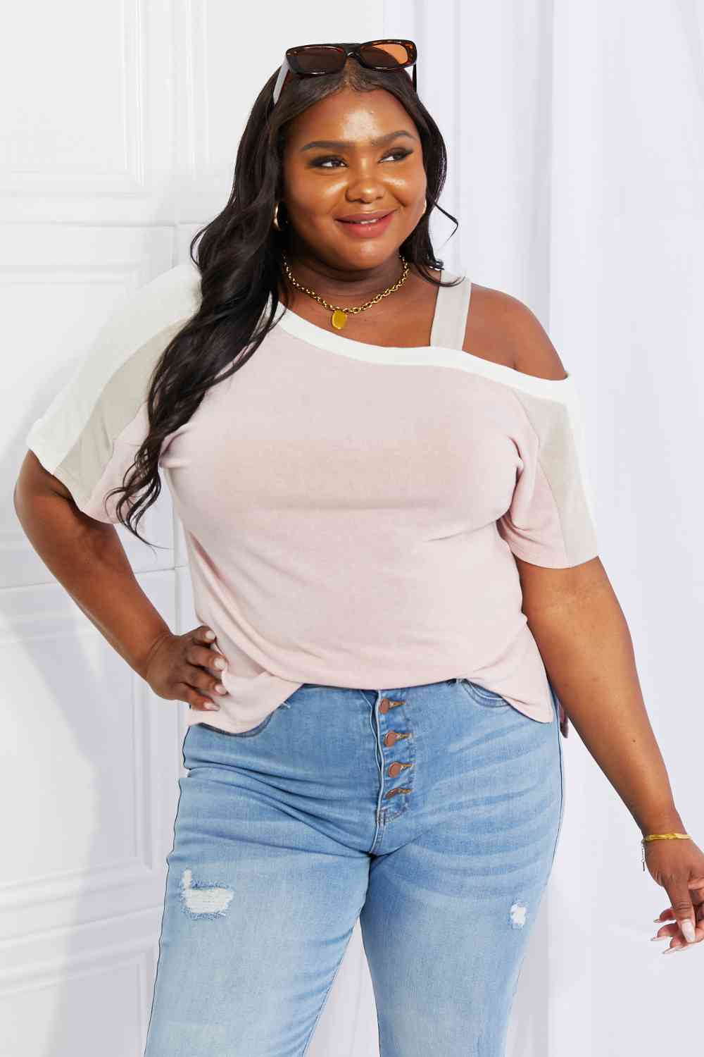 Andree by Unit Full Size Something Simple Cold Shoulder Tee Luvéillé