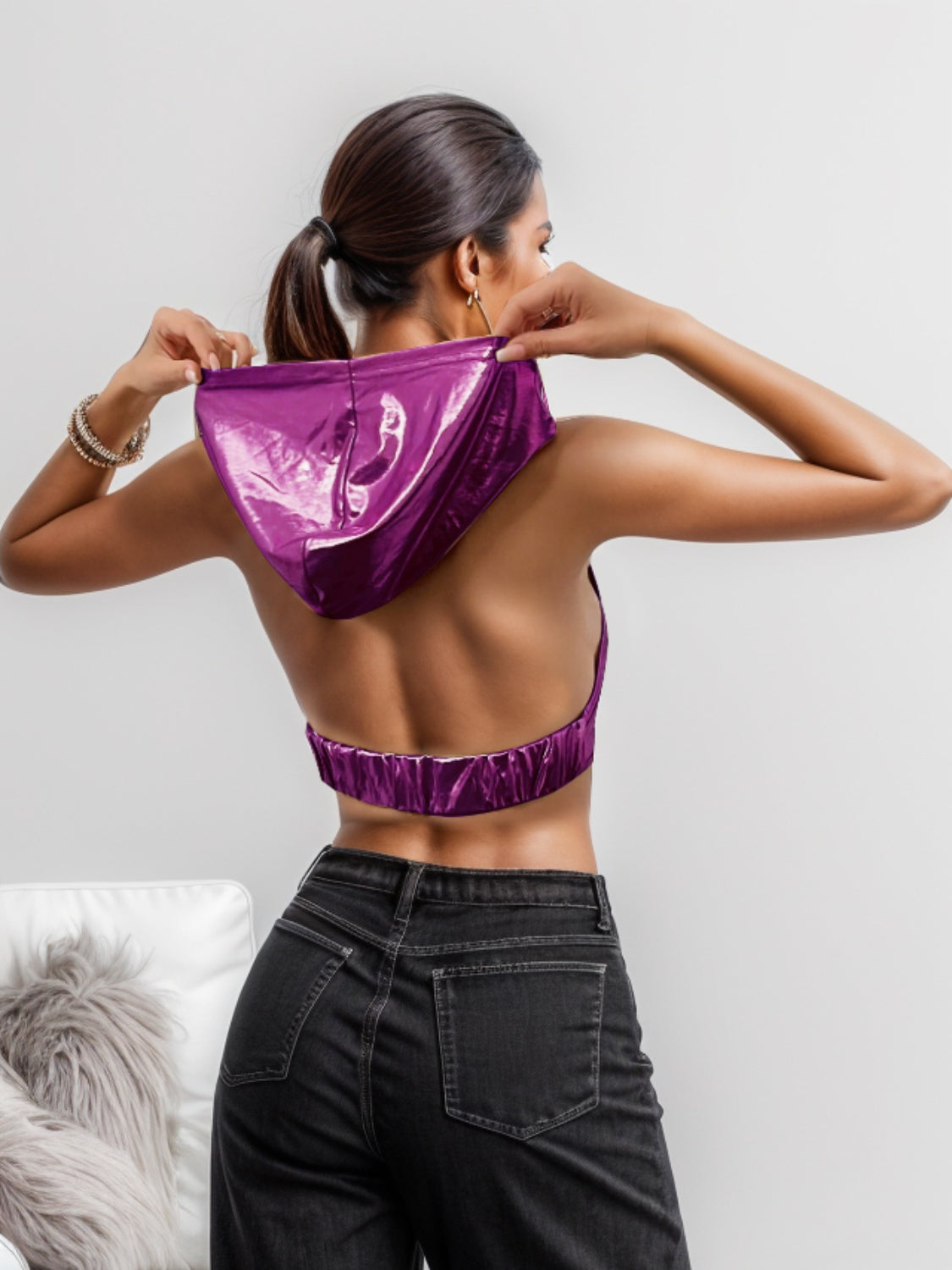 Backless Hooded Cropped Tank Luvéillé