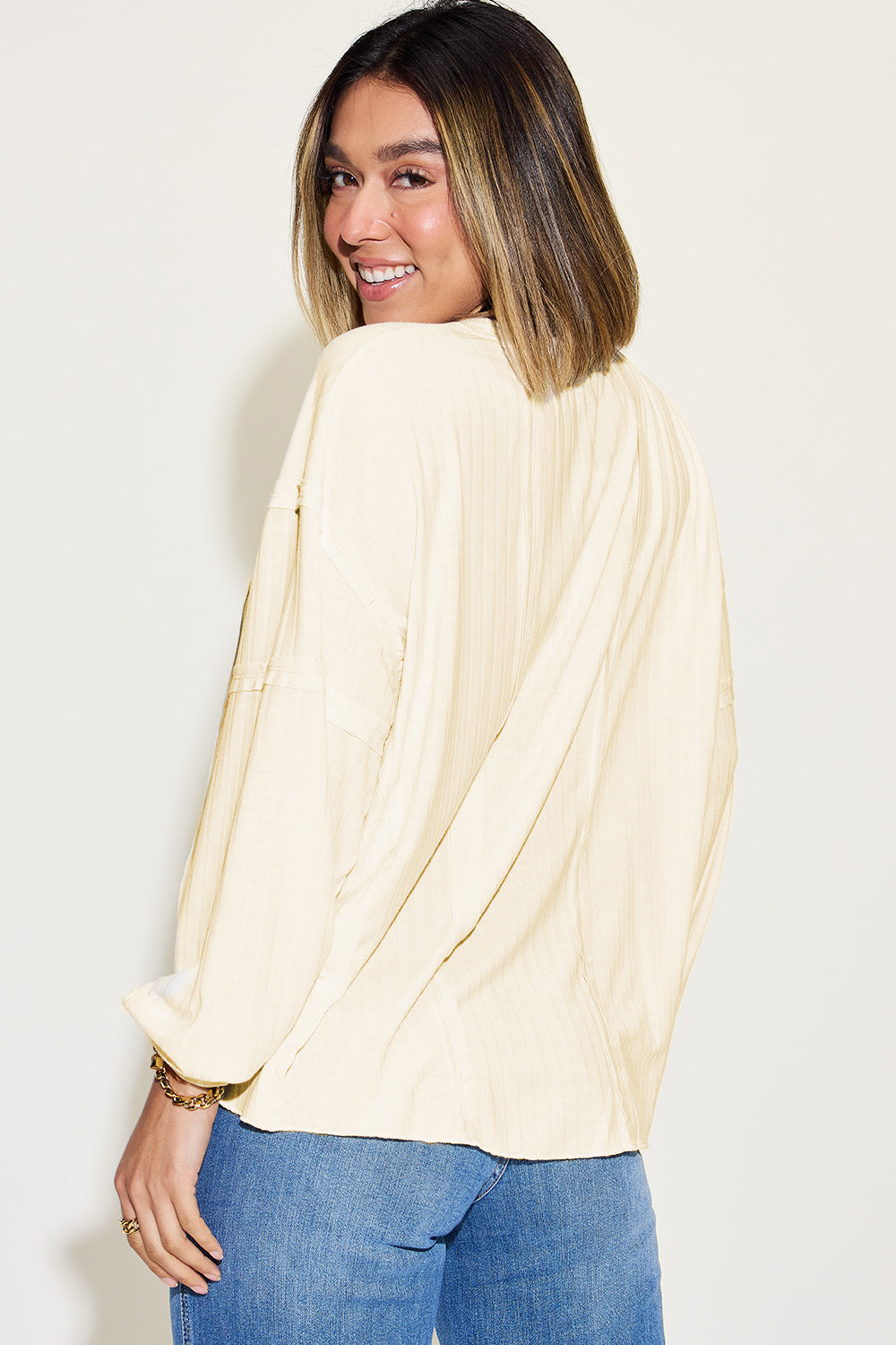 Basic Bae Full Size Ribbed Round Neck Long Sleeve T-Shirt Luvéillé