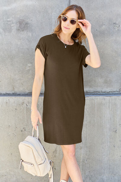 Basic Bae Full Size Round Neck Short Sleeve Dress with Pockets Luvéillé