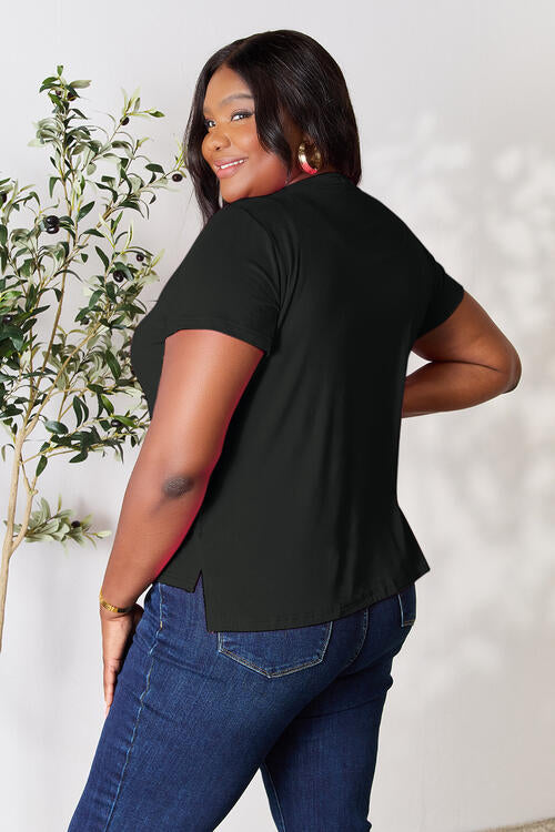 Basic Bae Full Size Round Neck Short Sleeve T-Shirt Luvéillé