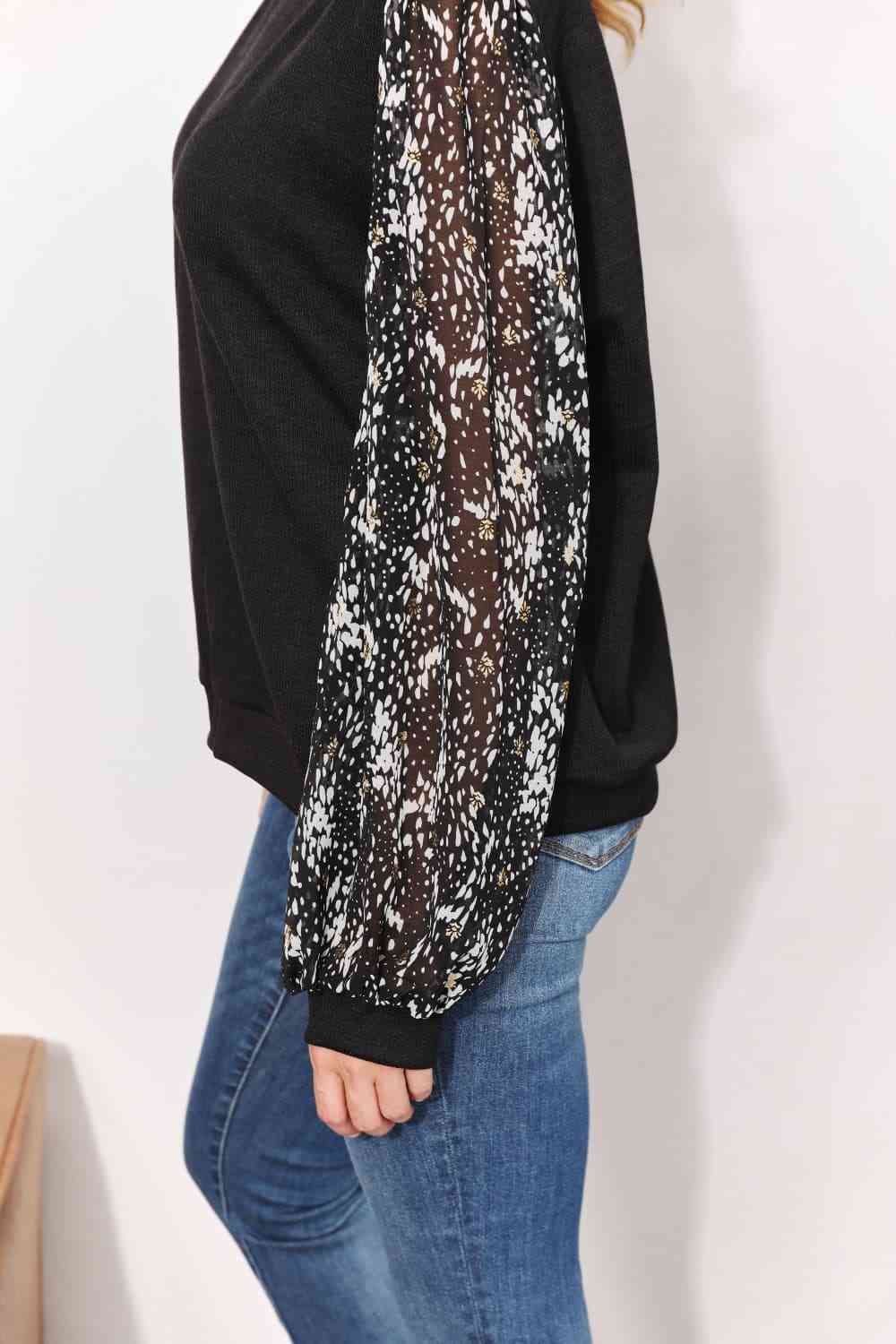 Full Size Foil Printed Sleeve Top Luvéillé