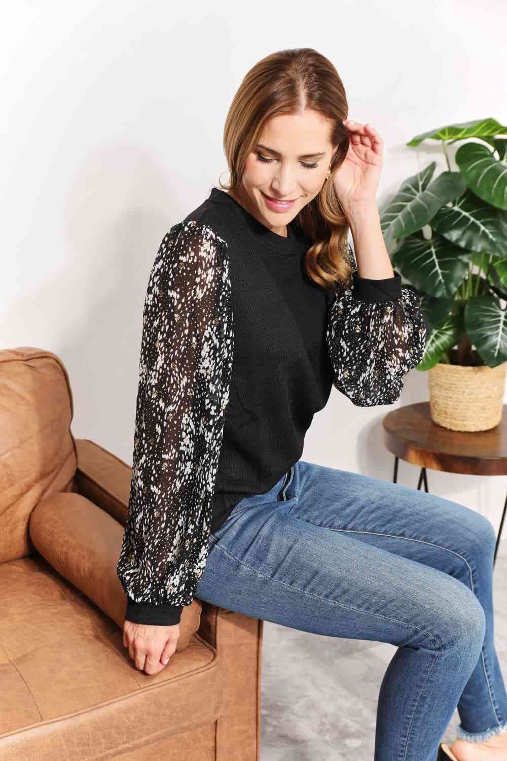 Full Size Foil Printed Sleeve Top Luvéillé