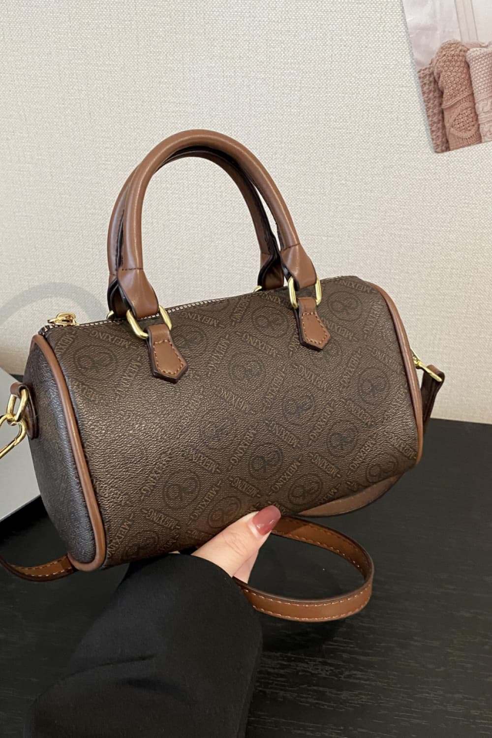 PU Leather Cylinder Handbag Luvéillé