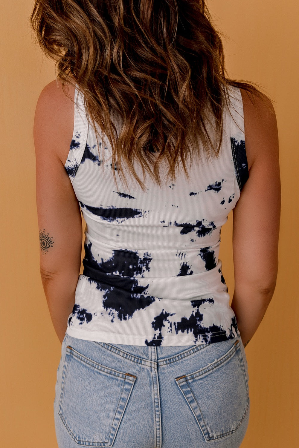 Tie-Dye Round Neck Tank Luvéillé