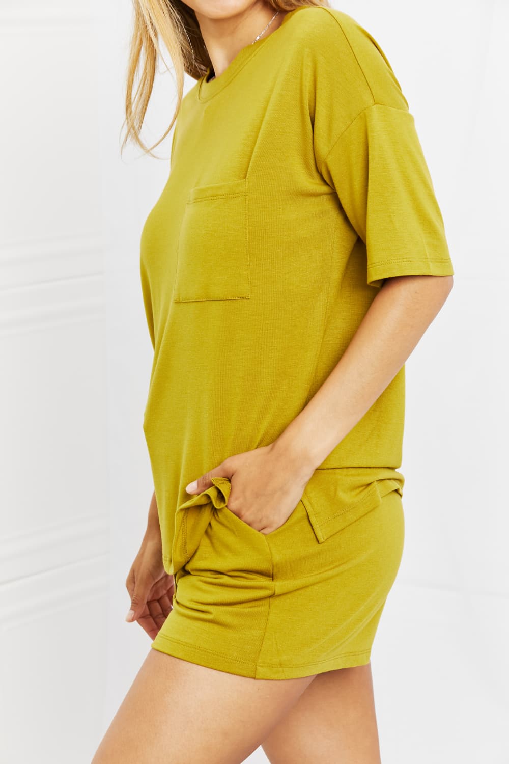Zenana In The Moment Full Size Lounge Set in Olive Mustard Luvéillé