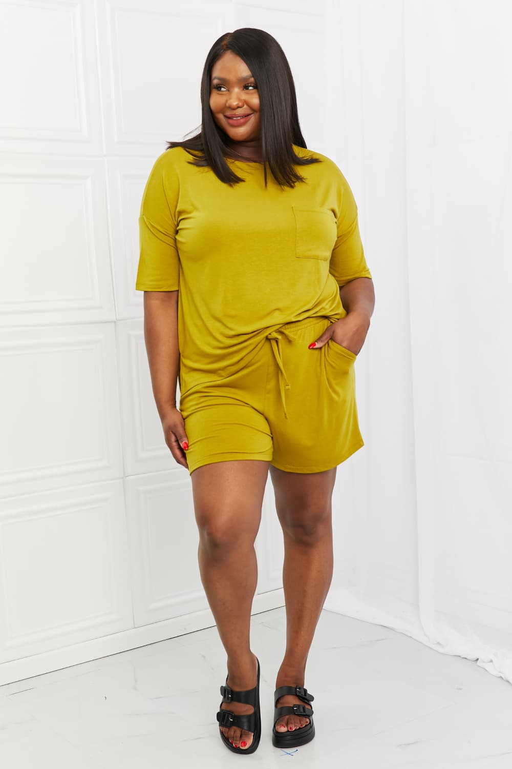 Zenana In The Moment Full Size Lounge Set in Olive Mustard Luvéillé