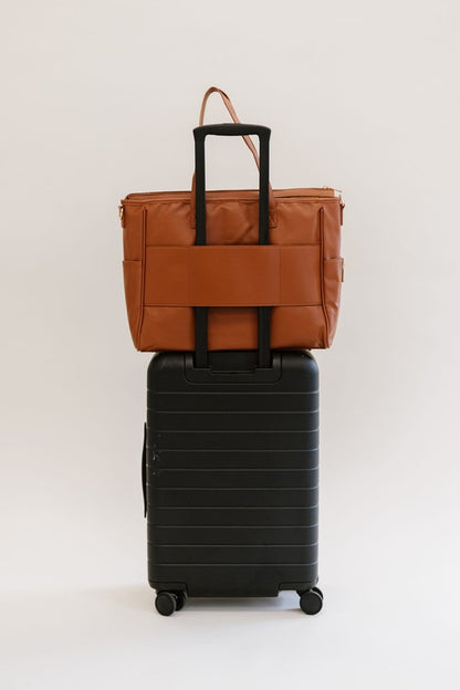 SIGNATURE TOTE CARRY ALL ON LAPTOP BAG Luvéillé