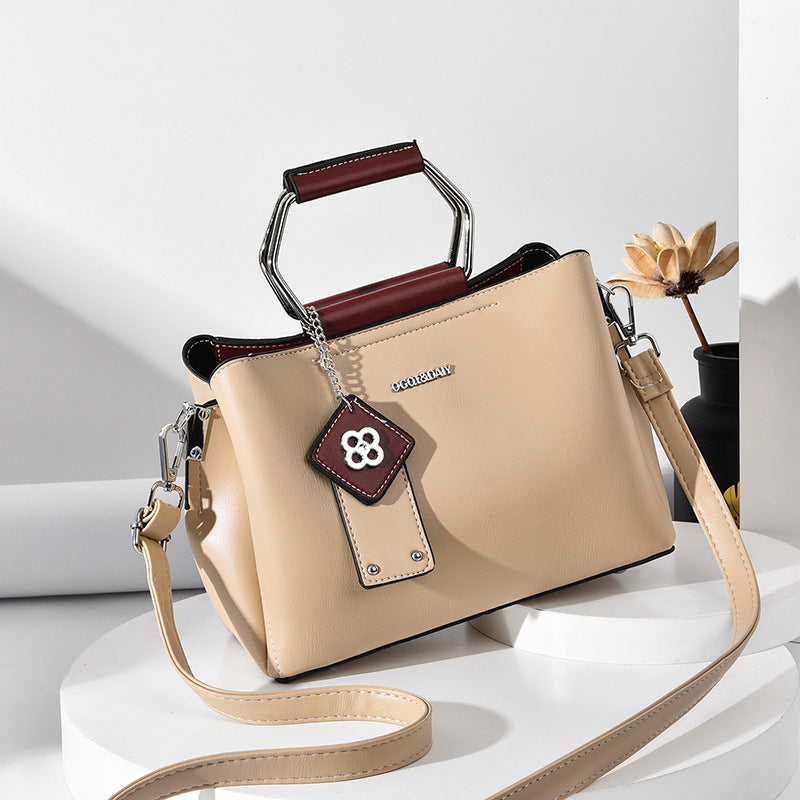 Shoulder handbag Luvéillé