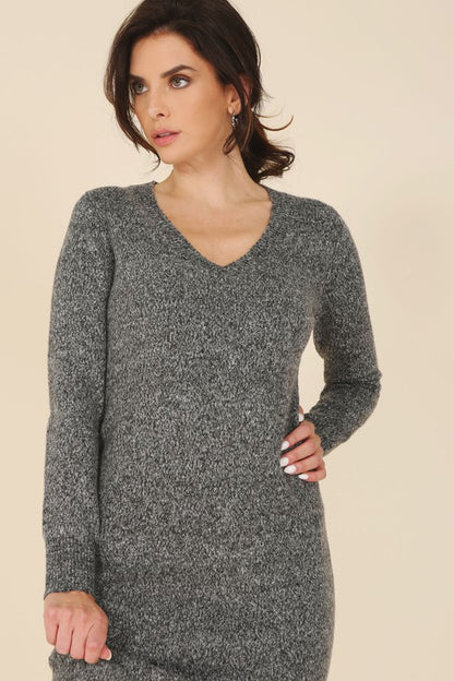 V-Neck Sweater Maxi Dress Luvéillé