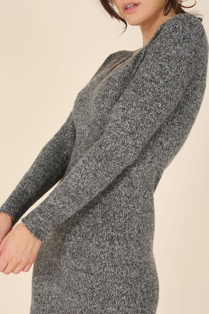 V-Neck Sweater Maxi Dress Luvéillé