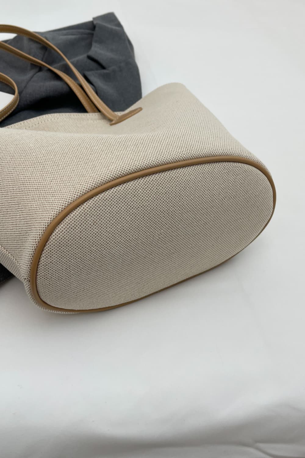 Canvas Tote Bag Luvéillé