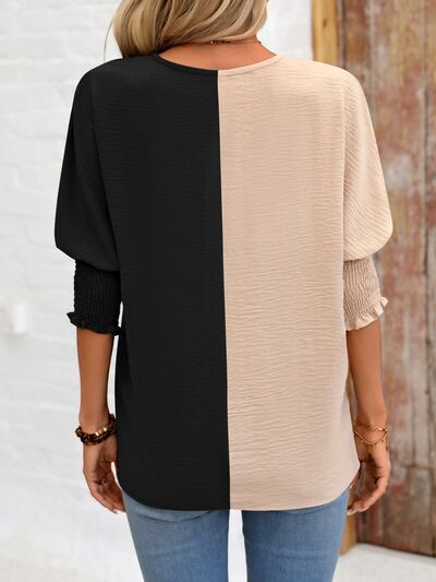 Contrast V-Neck Lantern Sleeve Blouse Luvéillé