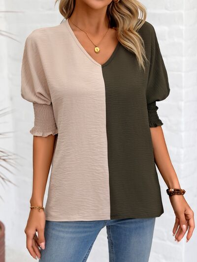 Contrast V-Neck Lantern Sleeve Blouse Luvéillé