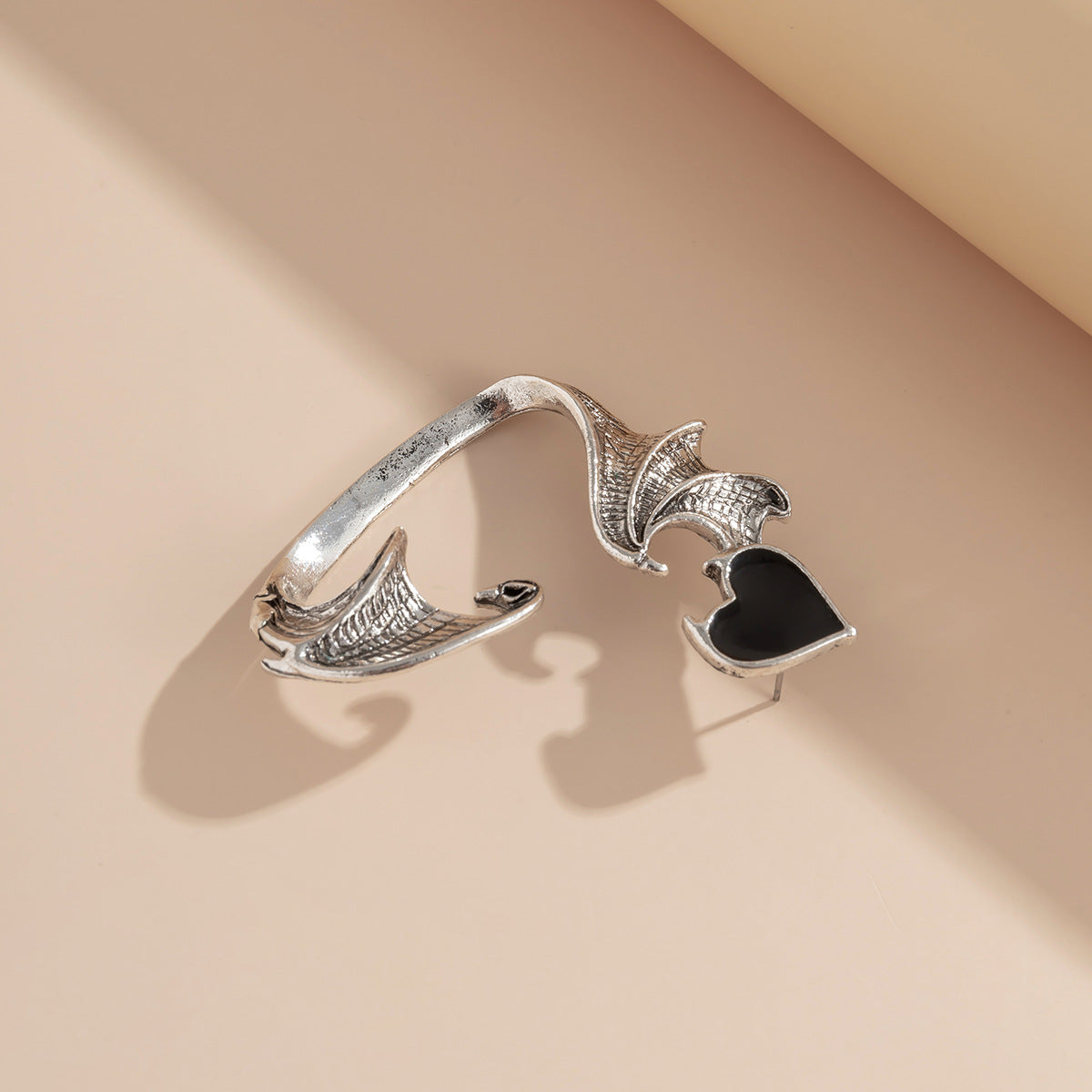 Fashion Creative Halloween Elf Wings Ear Bone Clip Luvéillé