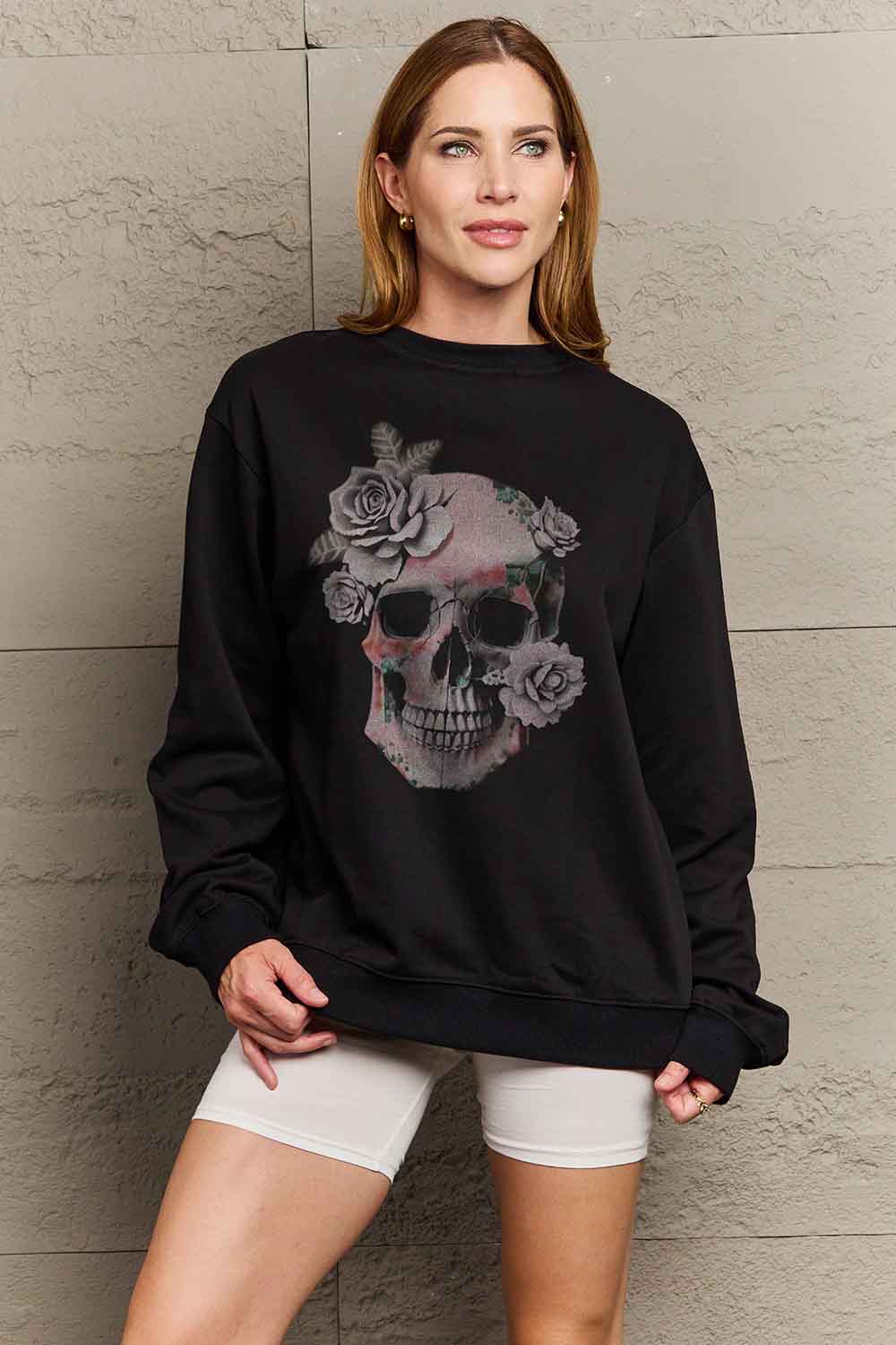Full Size Dropped Shoulder SKULL Graphic Sweatshirt Luvéillé