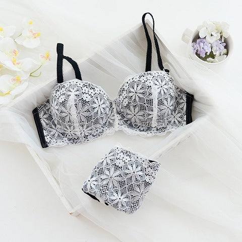 Half-cup Underwear Set With Lace Tops Luvéillé