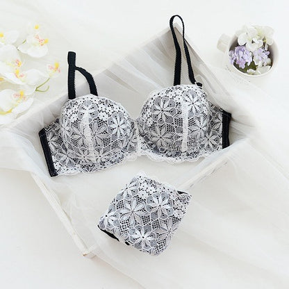 Half-cup Underwear Set With Lace Tops Luvéillé