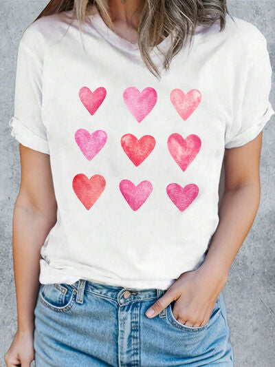 Heart Round Neck Short Sleeve T-Shirt Luvéillé