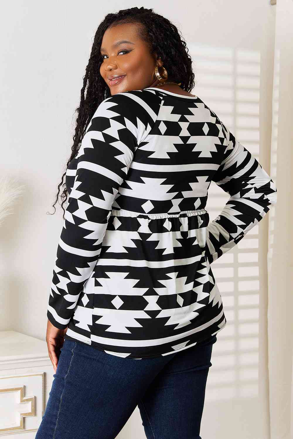 Heimish Full Size Geometric Notched Neck Long Sleeve Top Luvéillé
