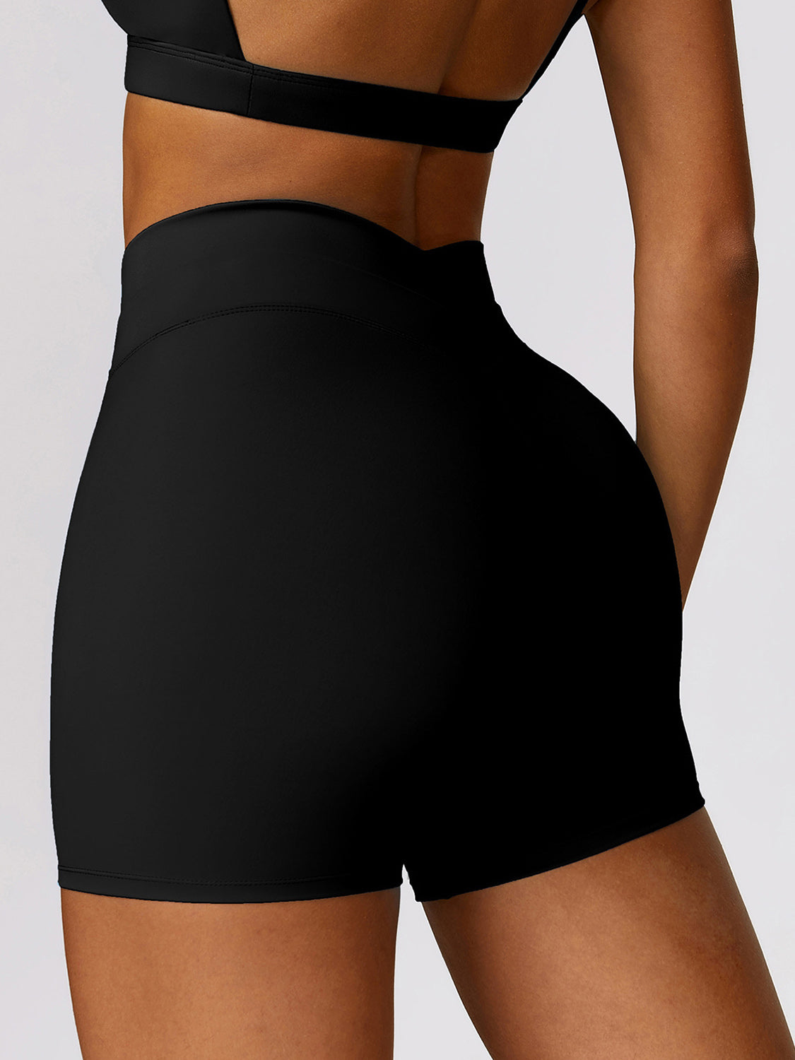 High Waist Active Shorts Luvéillé