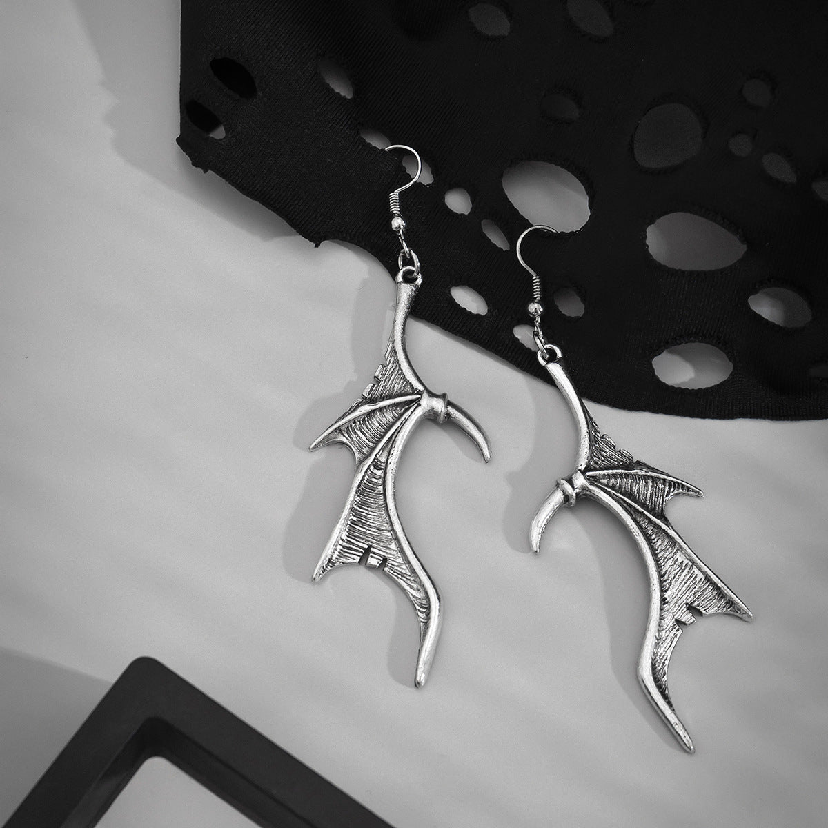 Jewelry Creative Personality Devil Dragon Wings Earrings Luvéillé