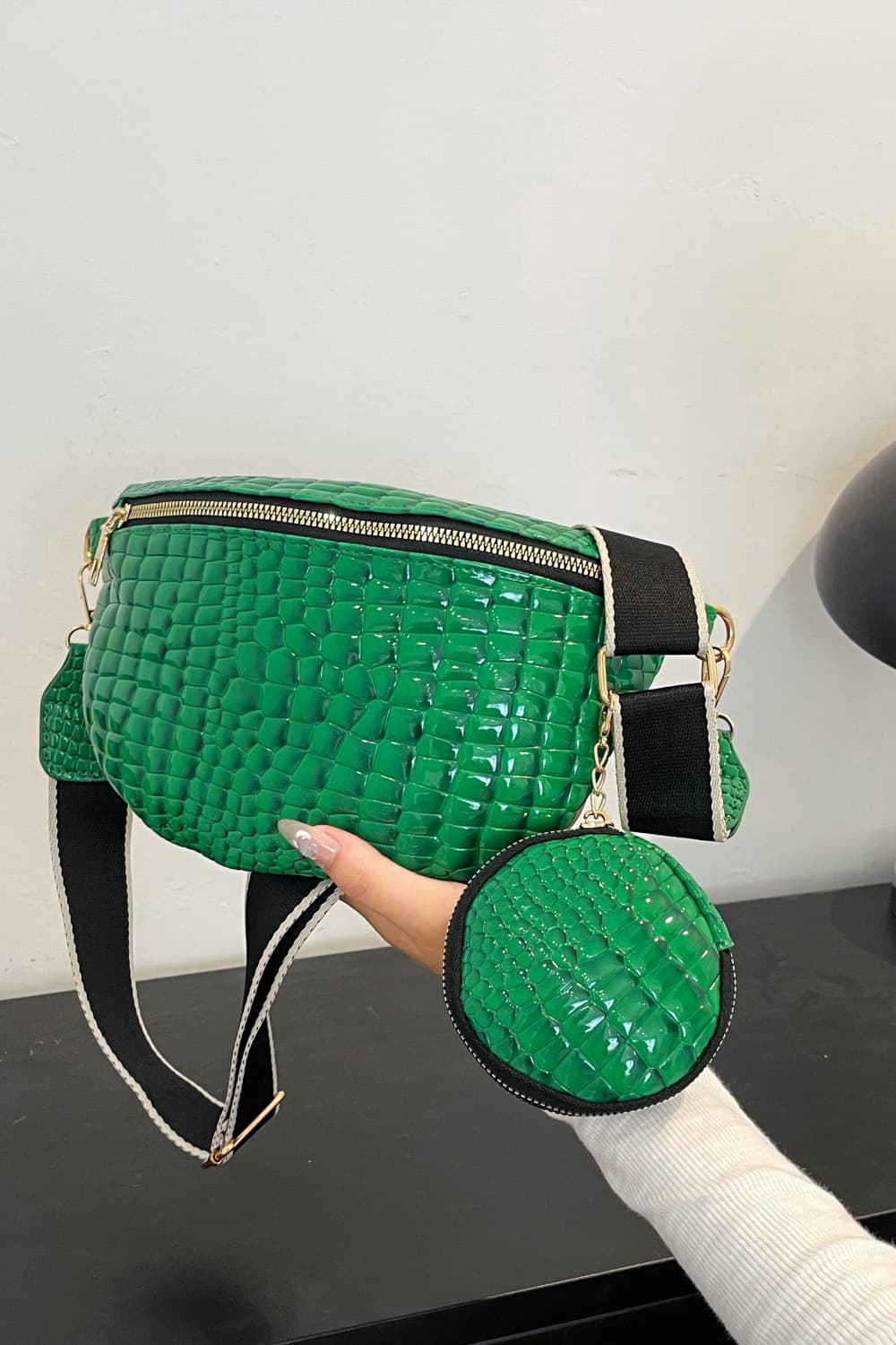 PU Leather Sling Bag with Small Purse Luvéillé