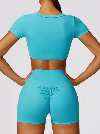 Scoop Neck Short Sleeve Cropped Active T-Shirt Luvéillé