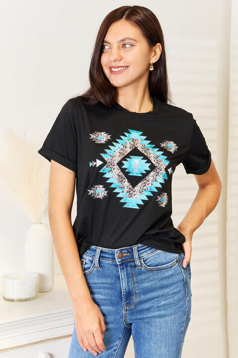 Simply Love Graphic Short Sleeve T-Shirt Luvéillé