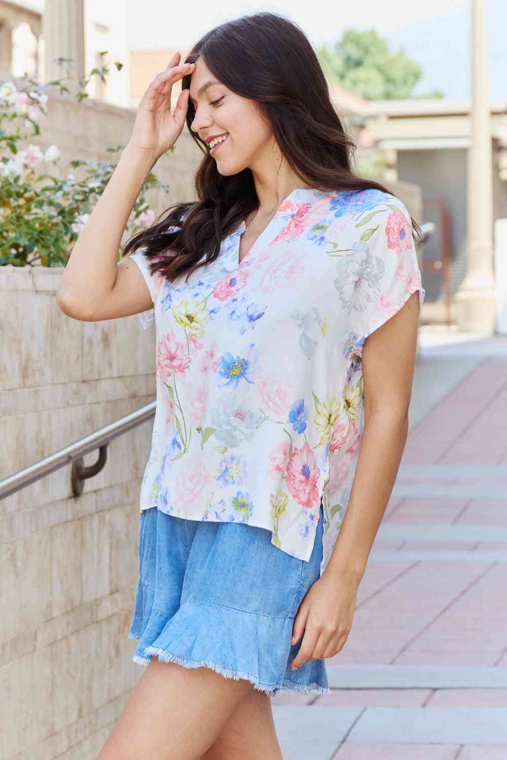 White Birch One And Only Full Size Short Sleeve Floral Print Top Luvéillé