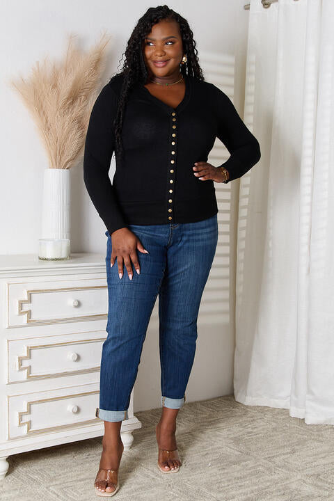 Zenana Full Size V-Neck Long Sleeve Cardigan Luvéillé
