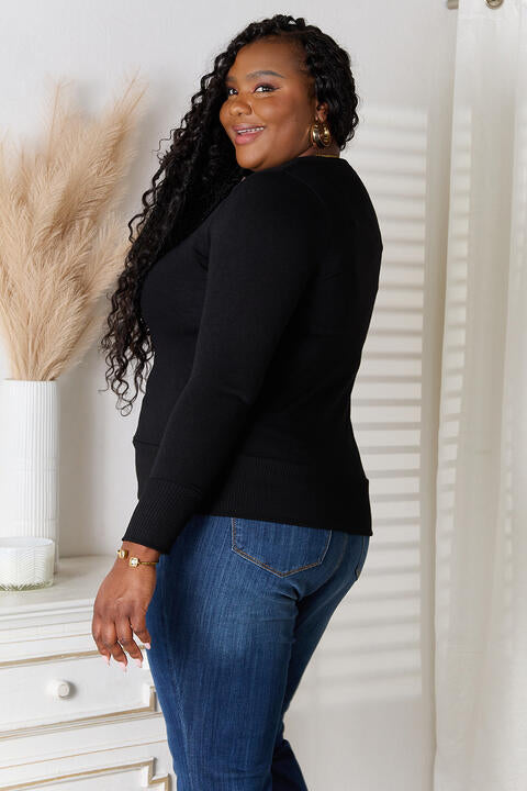 Zenana Full Size V-Neck Long Sleeve Cardigan Luvéillé