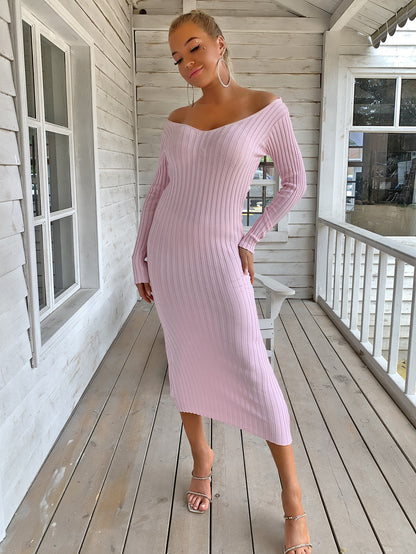 Solid Color V-neck Knitted Dress